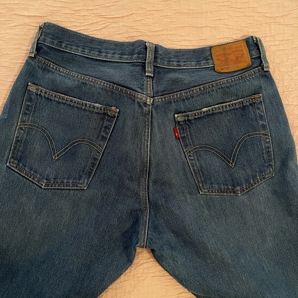 LEVI’S 501’s - Picture 2 of 9